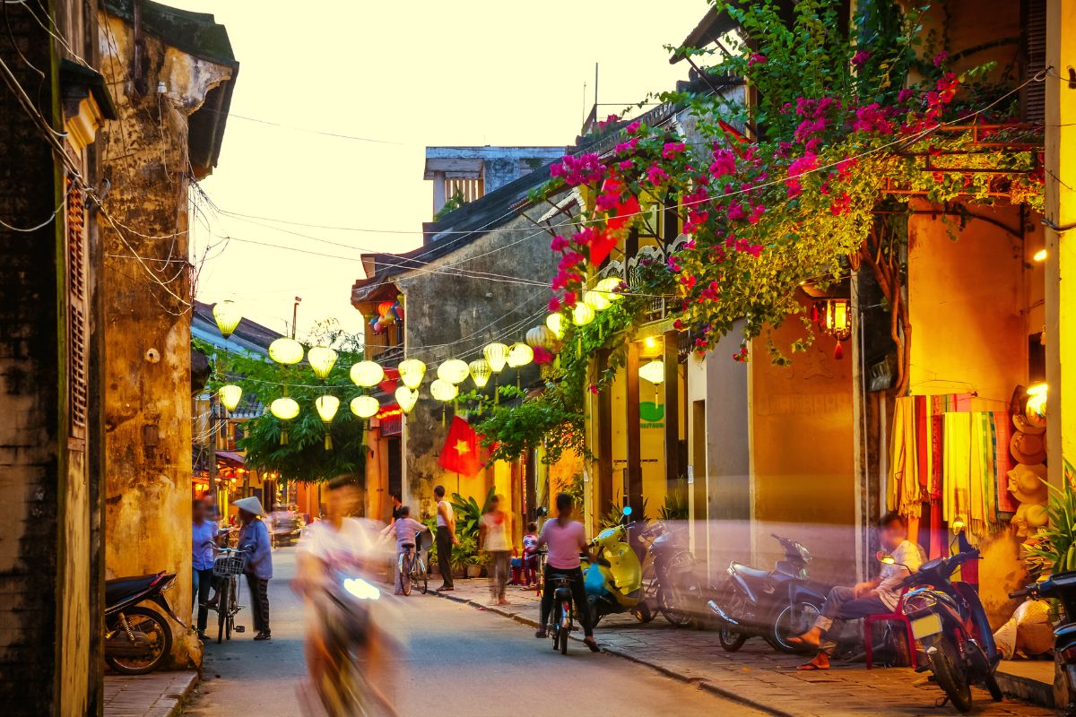 hoi an is the destination for healing trip
